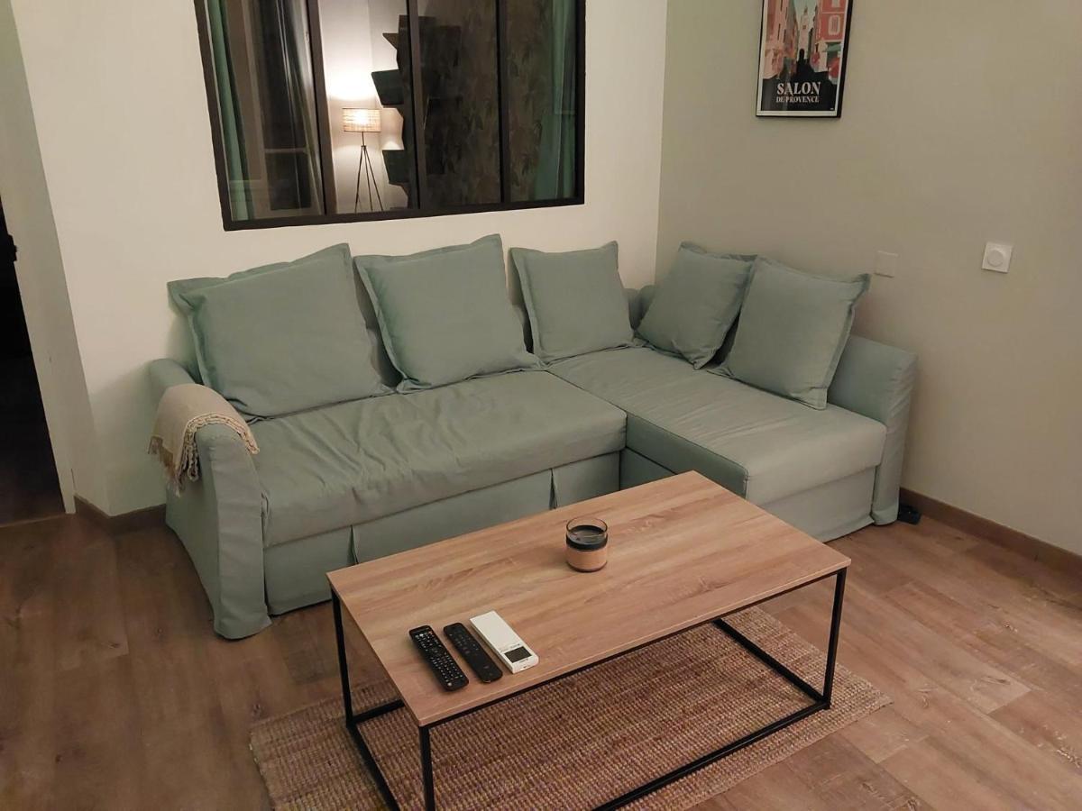 Le Mistralet Daire Salon-de-Provence Dış mekan fotoğraf